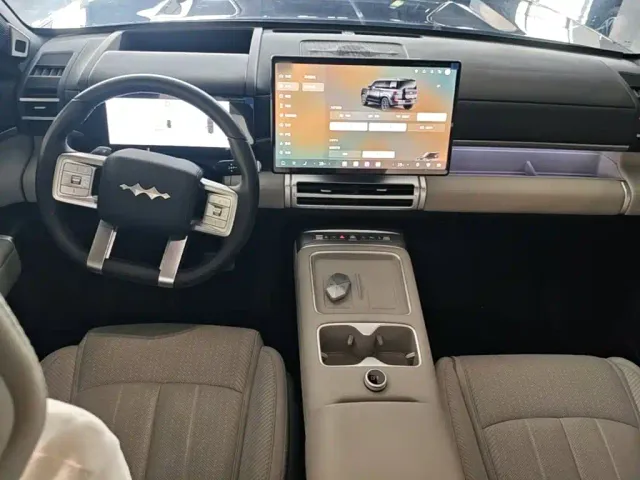 BYD FangChengBao Titanium 7 — Фото автомобиля 9