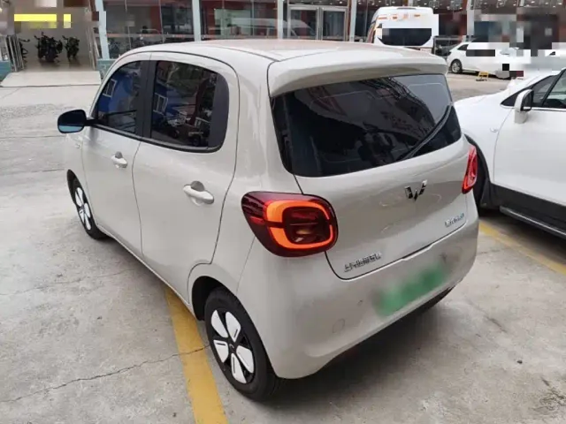 Wuling Hongguang Mini EV — Фото автомобиля 4