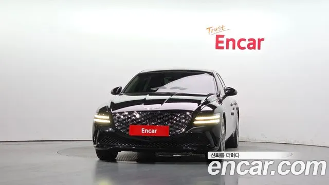Genesis G80 Бензин 3.5 турбо AWD — Фото автомобиля 3