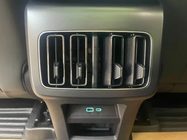 BYD Song L DM-i — Фото автомобиля 17
