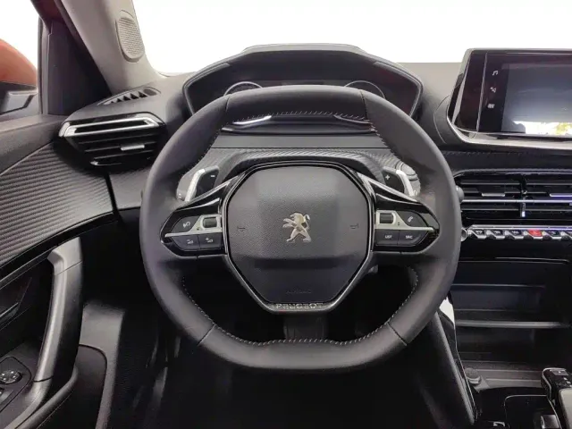 Peugeot 2008 — Фото автомобиля 11