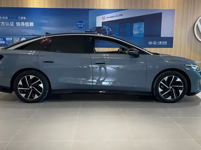 Volkswagen ID.7 Vizzion — Фото автомобиля 9