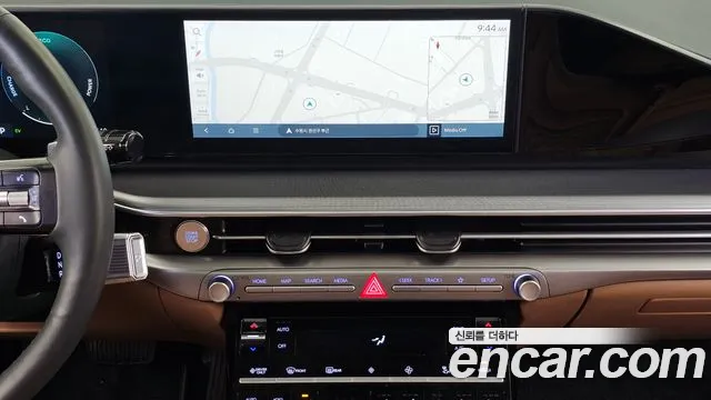 Hyundai Grandeur GN7 — Фото автомобиля 14