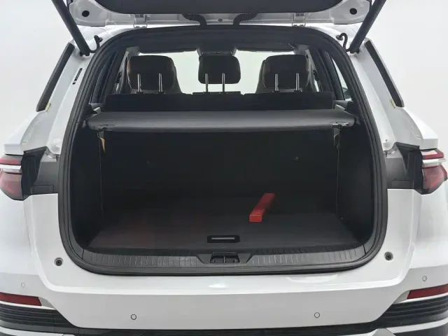 BYD Song Pro — Фото автомобиля 16