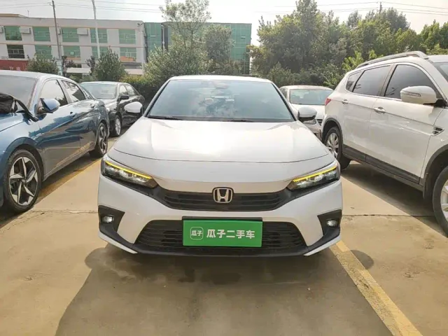 Honda Civic — Фото автомобиля 2