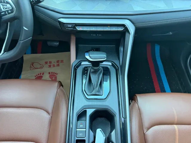 Geely Vision X6 — Фото автомобиля 11