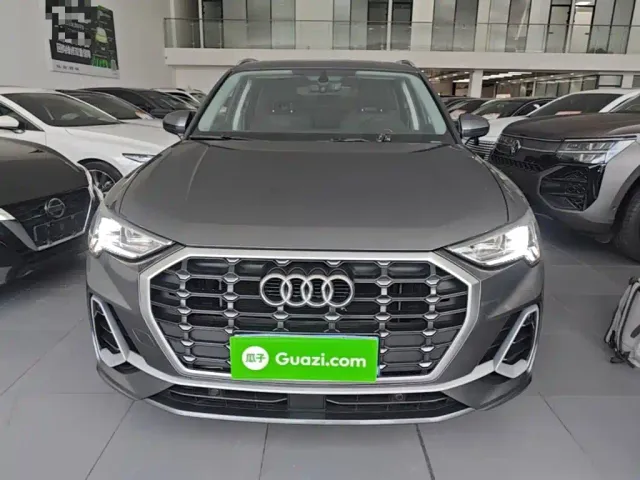 Audi Q3 — Фото автомобиля 2