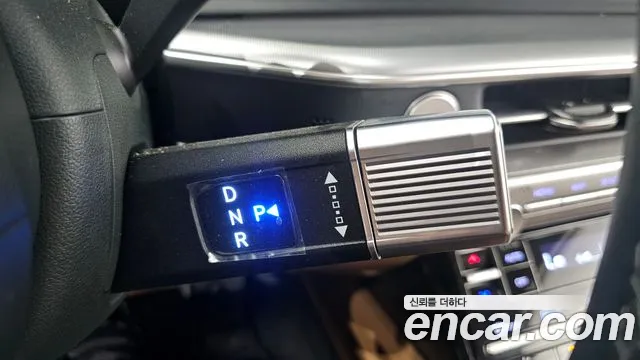 Hyundai Grandeur GN7 — Фото автомобиля 12