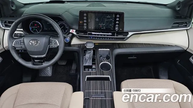 Toyota Sienna — Фото автомобиля 6