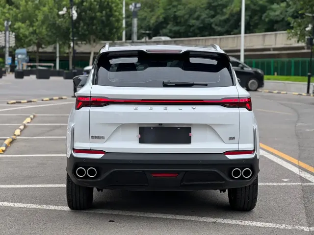 Geely Binyue — Фото автомобиля 5