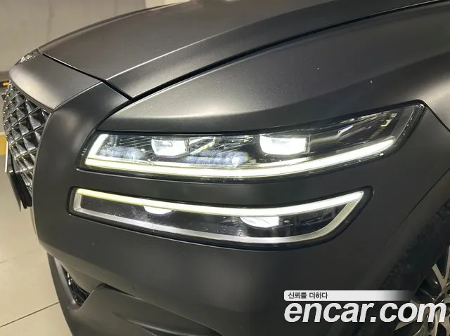 Genesis GV80 2.5T Бензин 2WD — Фото автомобиля 10