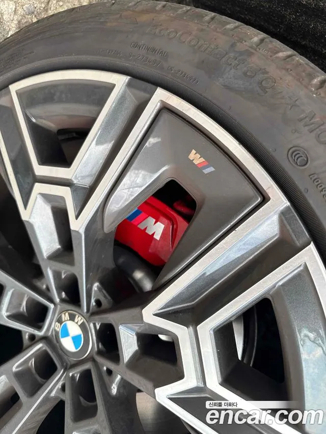 BMW 5 Series G60 — Фото автомобиля 14