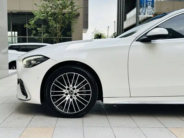 Mercedes-Benz C-Class — Фото автомобиля 21