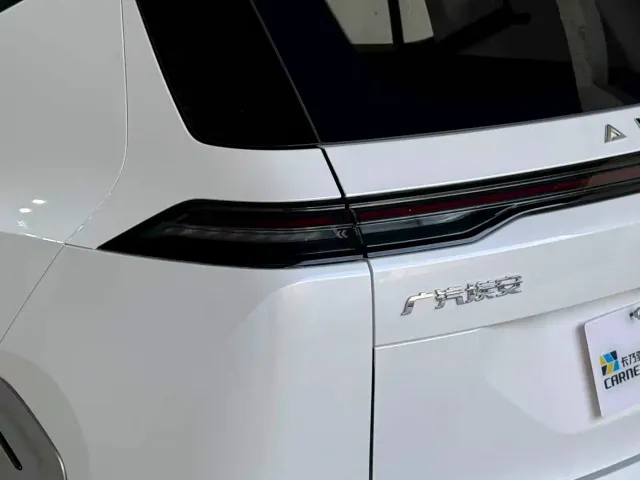GAC Aion Y — Фото автомобиля 30