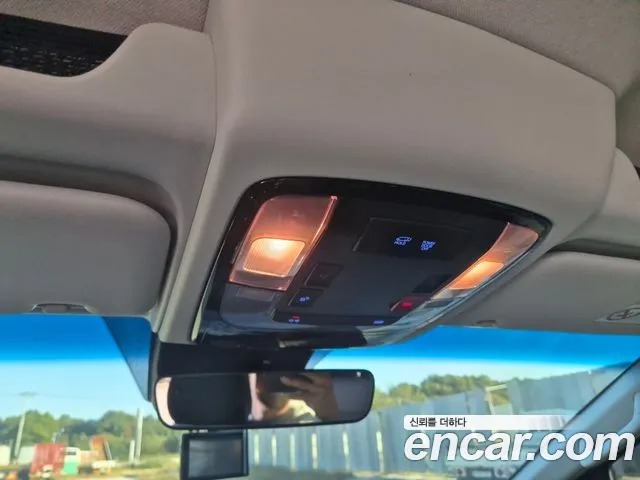 Hyundai Staria — Фото автомобиля 13