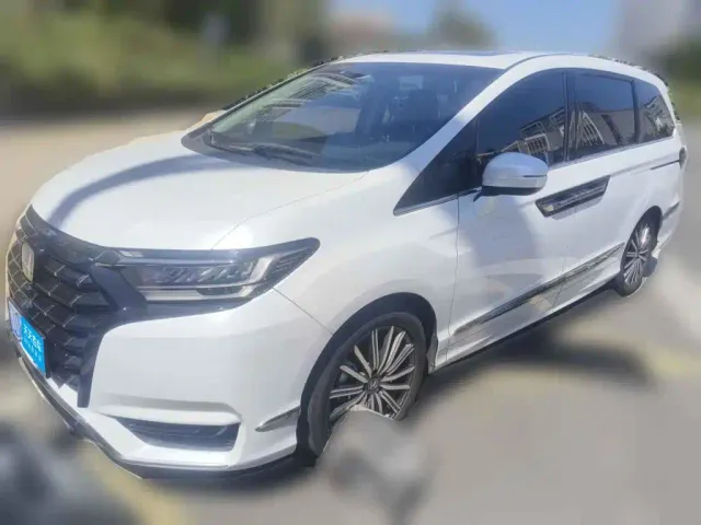 Фотография автомобиля — Honda Elysion
