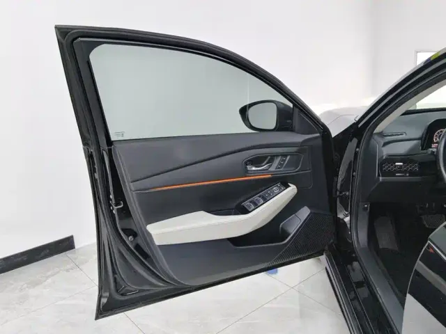 Honda Accord — Фото автомобиля 7
