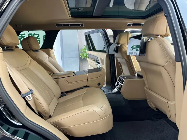Land Rover Range Rover — Фото автомобиля 13