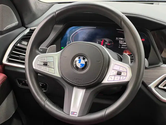 BMW X5 — Фото автомобиля 16