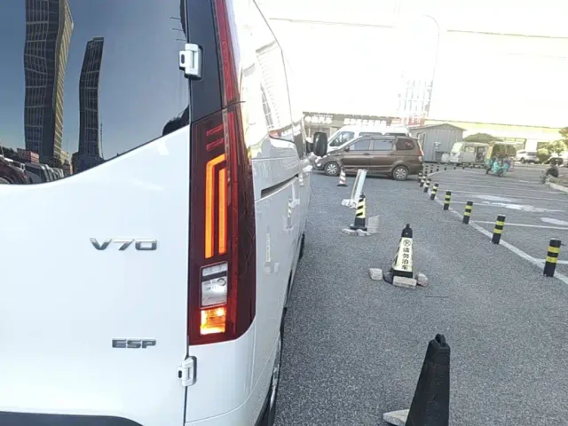 Maxus Xintu V70 — Фото автомобиля 7
