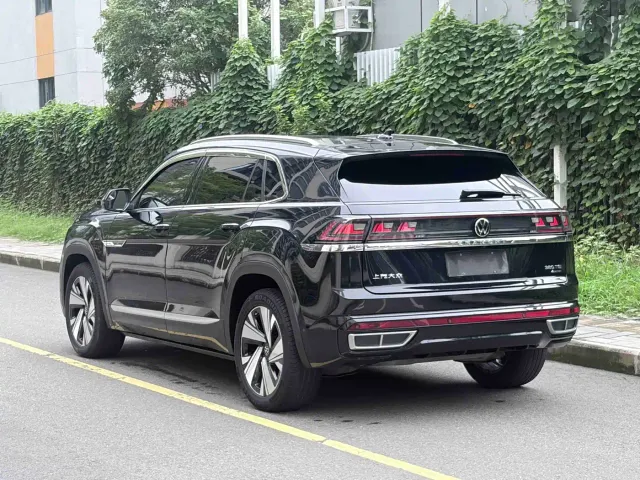 Volkswagen Teramont — Фото автомобиля 3