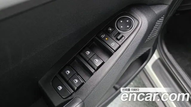 Kia Seltos — Фото автомобиля 13