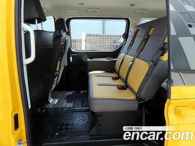 Hyundai Staria Staria L3.5 Школьный автобус — Фото автомобиля 6