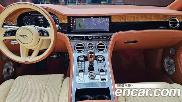 Bentley Continental — Фото автомобиля 7