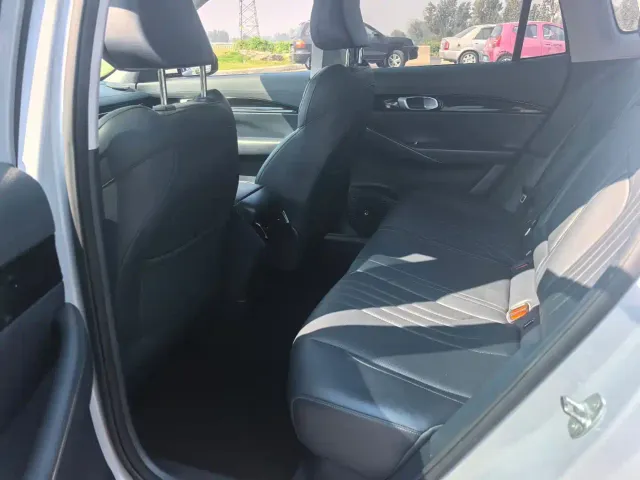 Geely Galaxy E5 — Фото автомобиля 5