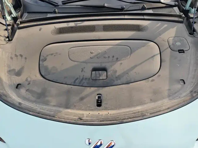 IM Motors LS6 — Фото автомобиля 10
