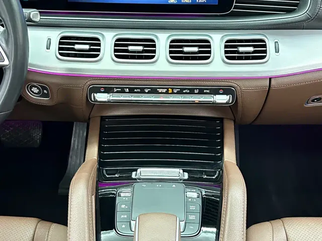 Mercedes-Benz GLE-Class — Фото автомобиля 13