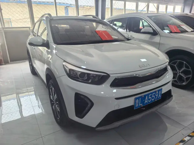 Kia KX1 — Фото автомобиля 3