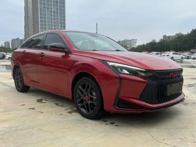 Dongfeng Yixuan — Фото автомобиля 3