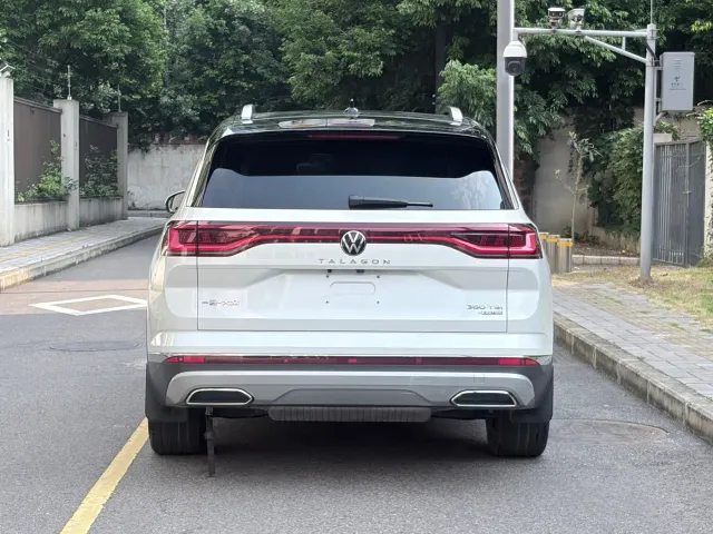 Volkswagen Talagon — Фото автомобиля 6