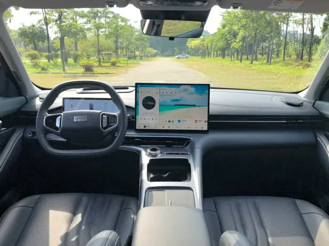 Geely Galaxy E5 — Фото автомобиля 4