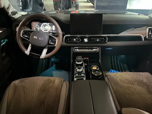 BAIC BJ60 — Фото автомобиля 12