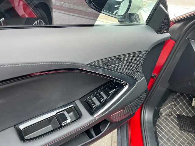 MG 7 — Фото автомобиля 17