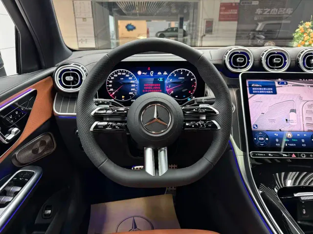 Mercedes-Benz GLC-Class — Фото автомобиля 10