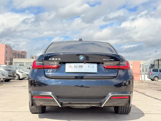 BMW i3 — Фото автомобиля 5
