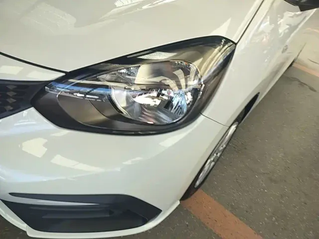 Honda Fit — Фото автомобиля 23