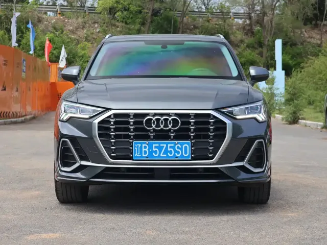 Audi Audi Q3 2023 35 TFSI Fashion Dynamic (1.4T) — Фото автомобиля 2