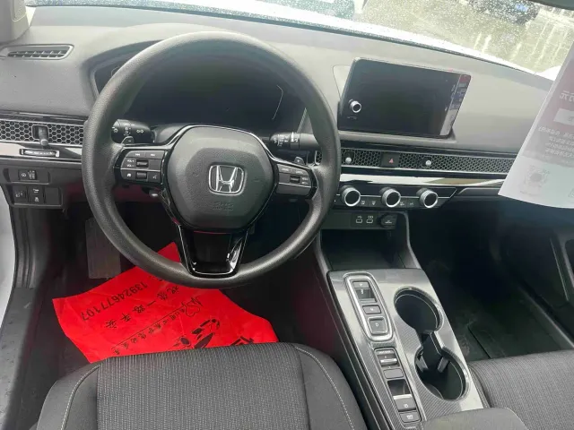 Honda Civic — Фото автомобиля 4