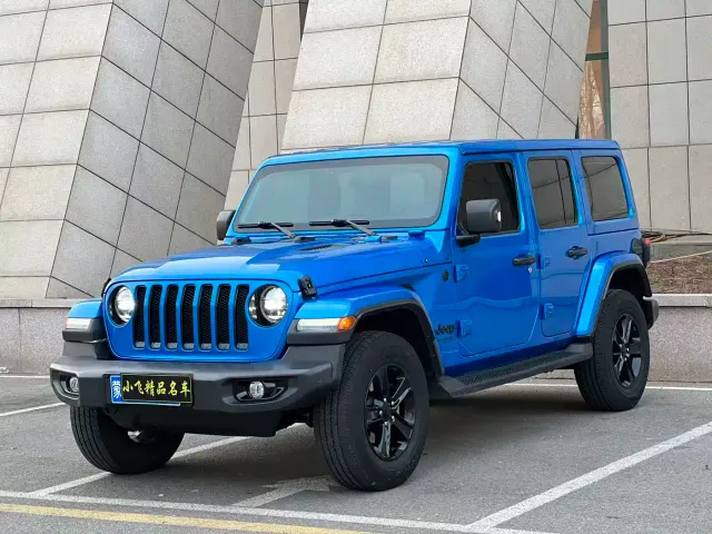 Фотография автомобиля — Jeep Wrangler