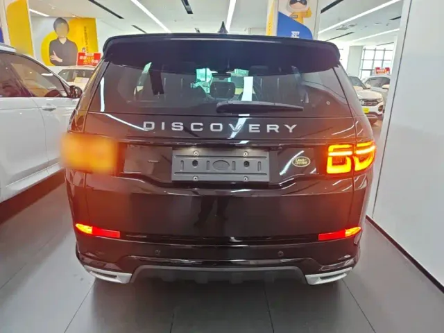 Land Rover Discovery Sport — Фото автомобиля 5