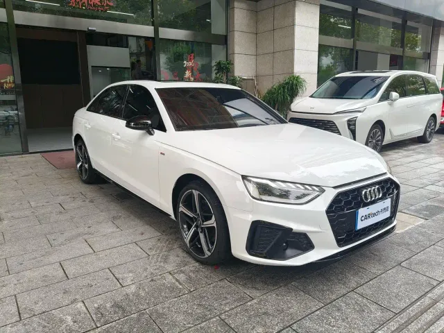 Audi A4L — Фото автомобиля 2