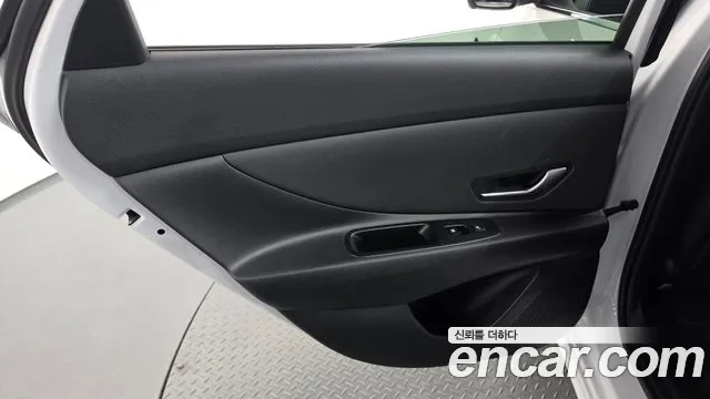 Hyundai Avante CN7 — Фото автомобиля 14