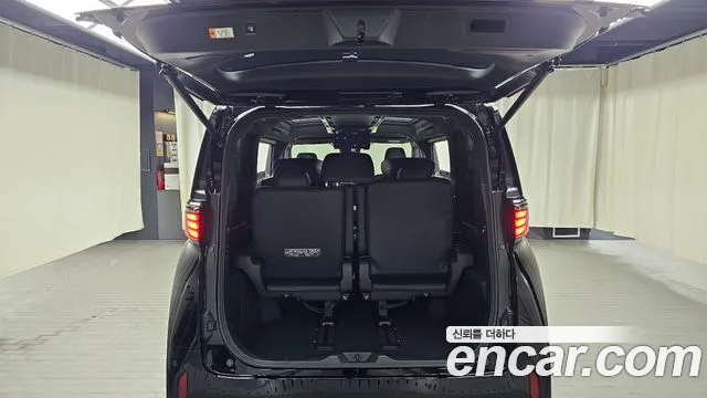 Toyota Alphard — Фото автомобиля 17