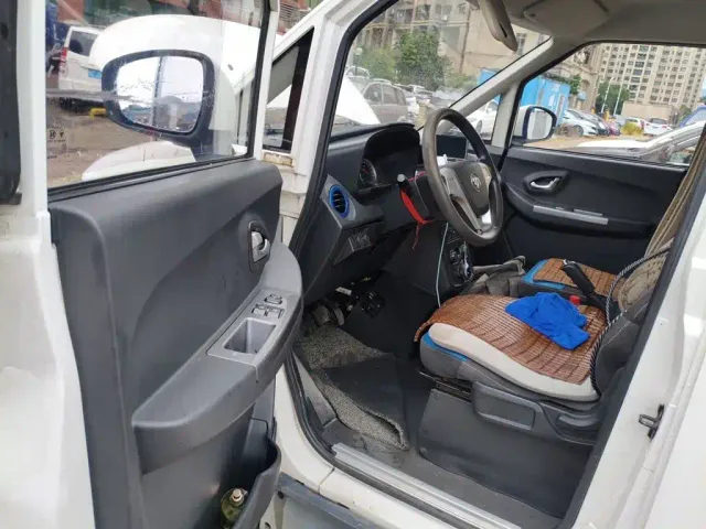 Foton Zhilan Jingling E7 — Фото автомобиля 12