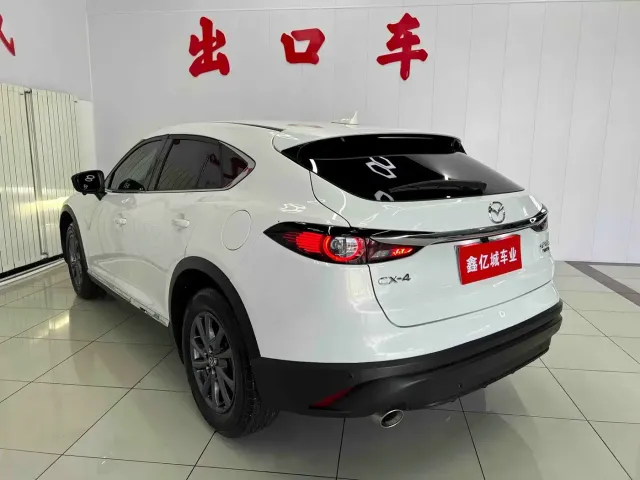 Mazda CX-4 — Фото автомобиля 6