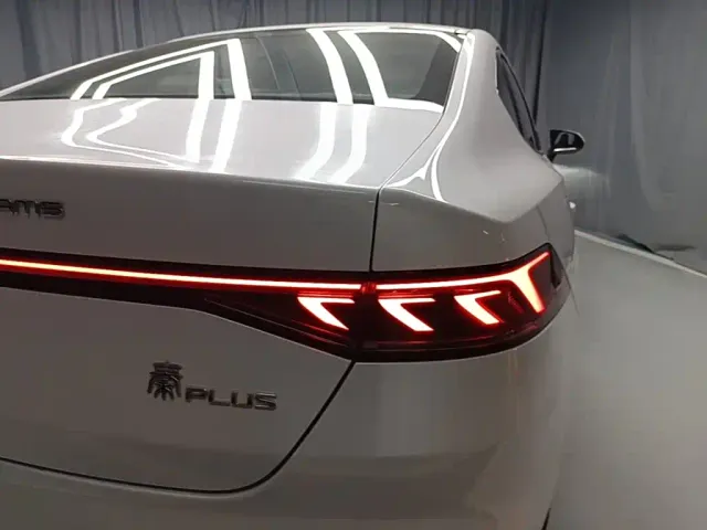 BYD Qin PLUS — Фото автомобиля 7